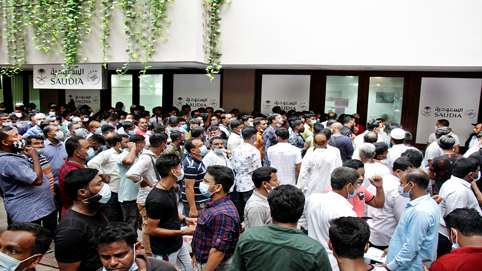 Saudi bound Bangladeshi migrant workers in despair following new travel advisory