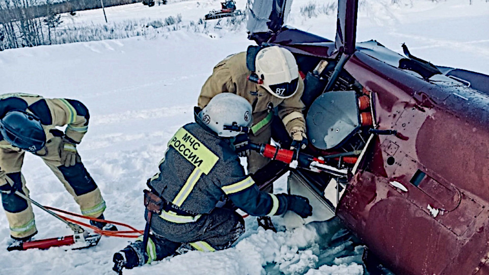 2 killed in private helicopter crash in Russia's Perm region