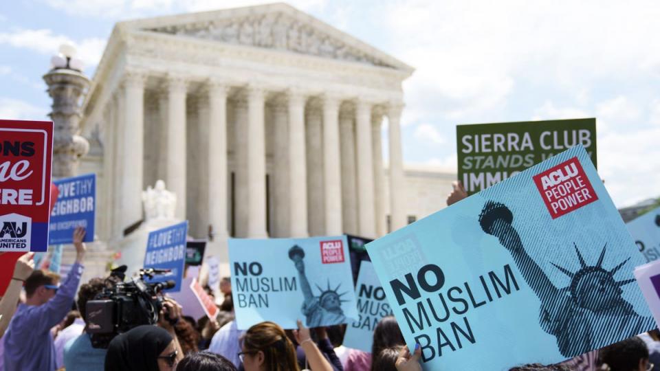 US travel ban on Muslims promised to end on first day of Biden presidency