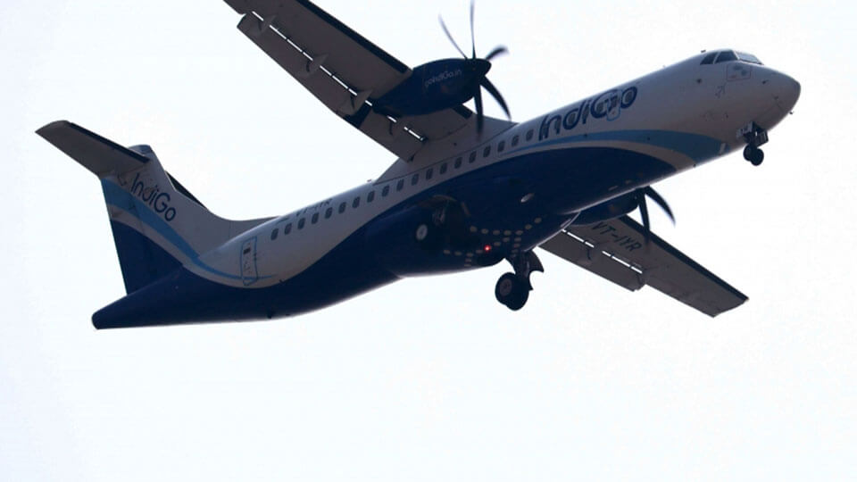 ATR-72 aircraft of  IndiGo suffers critical nose gear failure on landing