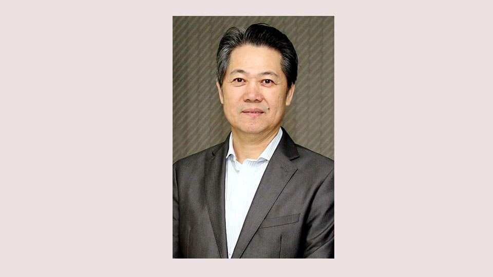 Alexander Lee passes away