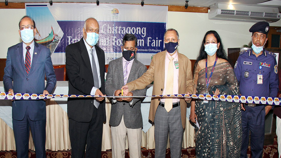 Tourism fair kicks off in Chattogram