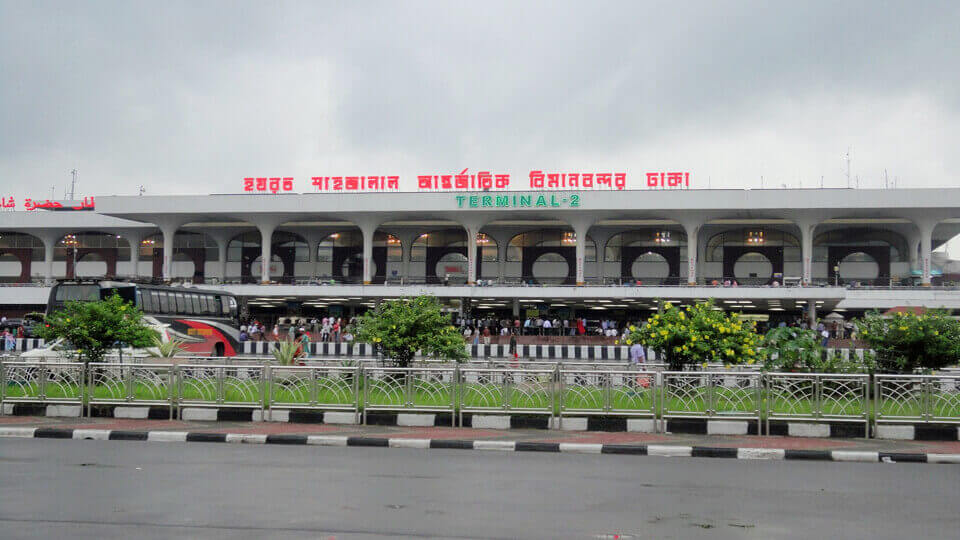 Domestic flights in operation for int’l passengers amid lockdown