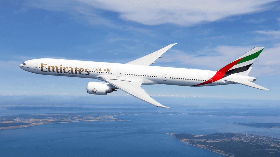 Emirates restarts flights to Phuket