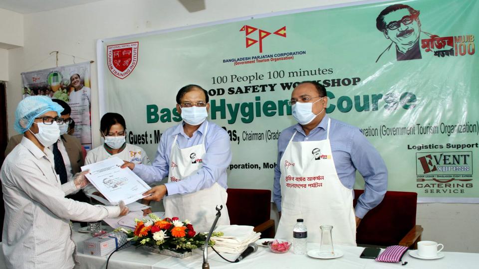 NHTTI trains 100 food service workers for free