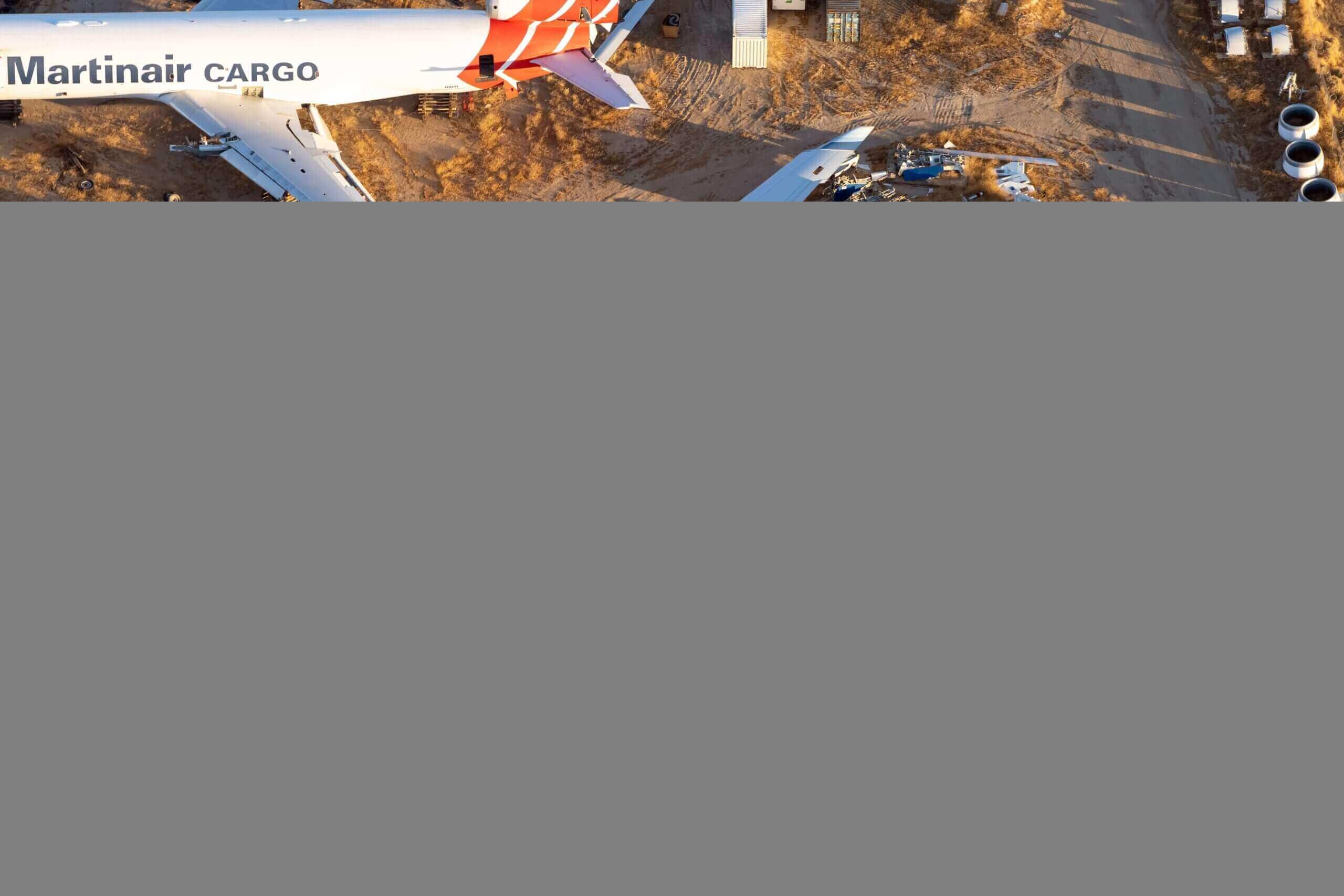 Scrapped former United Airlines B747 surfaced at Mojave Desert