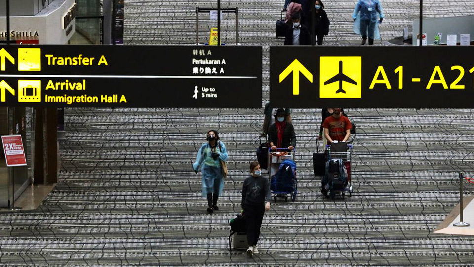 Singapore eases entry for fully vaccinated travellers from eight countries