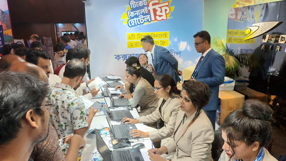 আন্তর্জাতিক পর্যটন মেলার আজ শেষদিন, দর্শনার্থীদের উপচে পড়া ভীড়