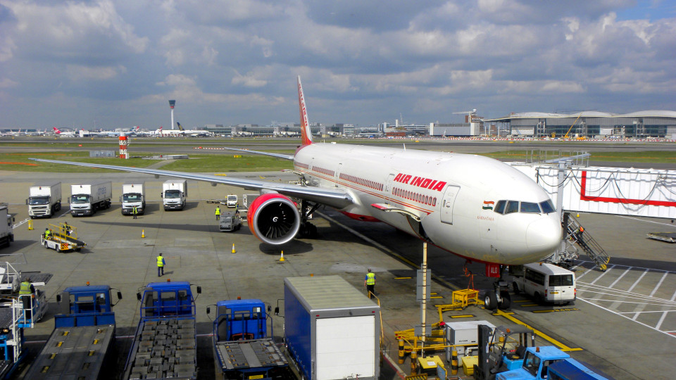 Air India ordered to pay compensation over ‘horrible’ Delhi–New York flight