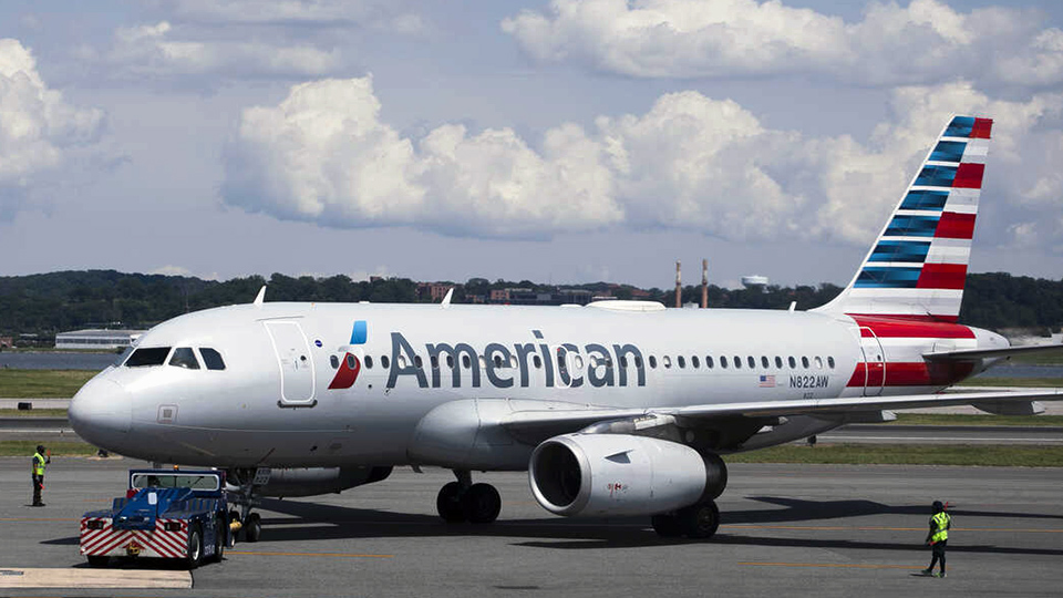 American Airlines to charge basic economy passengers for checked bags