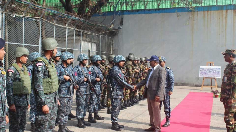 নিরাপত্তা জোরদারে চট্টগ্রাম বন্দরে সন্ত্রাসবিরোধী মহড়া
