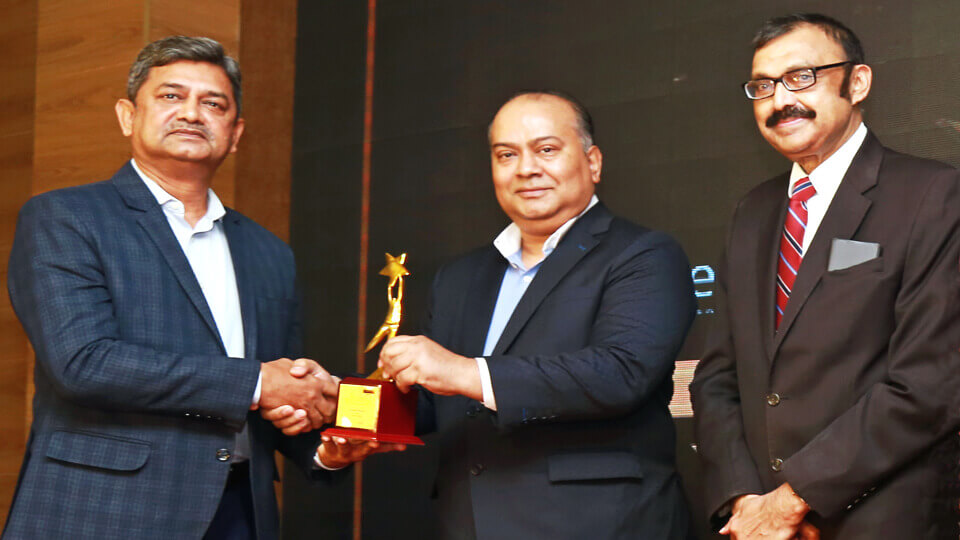 bKash wins ‘Iconic Company’ award