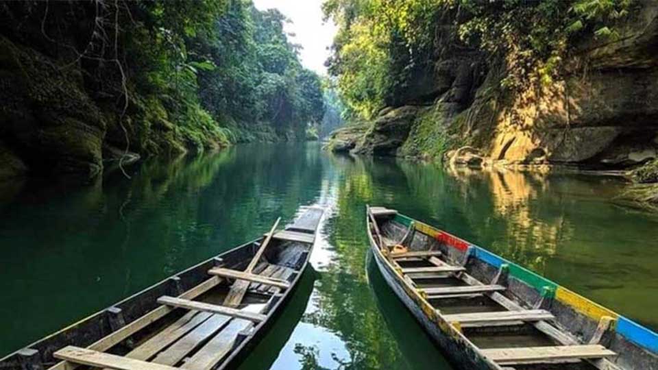 দেবতাখুম ভ্রমণে নিষেধাজ্ঞা উঠল