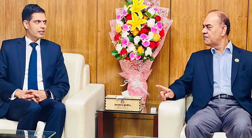 আঞ্চলিক সংযোগ বাড়াতে কাজ করছে বাংলাদেশ: পর্যটনমন্ত্রী