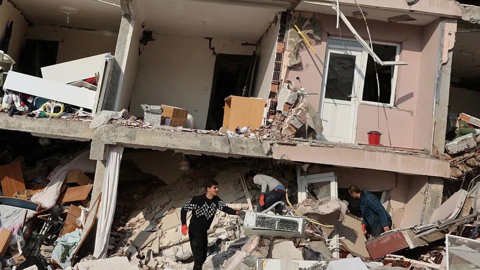 Bangladesh sending rescue teams to Türkiye
