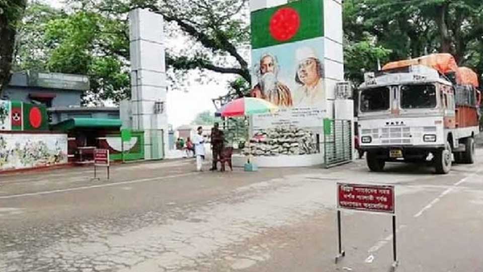 বেনাপোল বন্দরে ১০ দিন বন্ধ থাকবে আমদানি-রফতানি