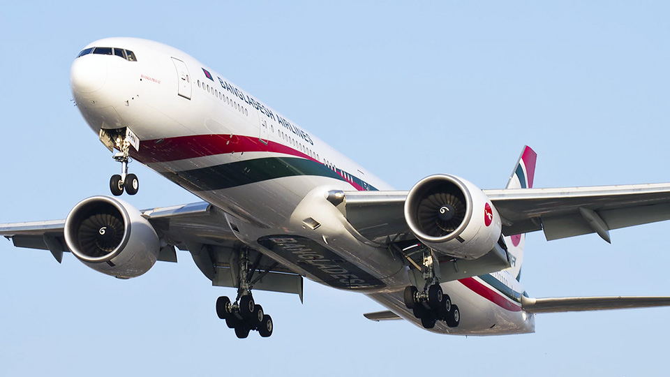 PMO directs Biman to ensure smooth hajj flights