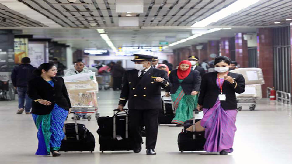 Cabin crew cannot fly in 48 hours after vaccination