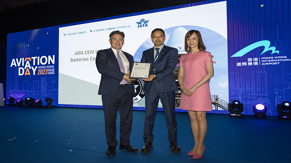 Cathay Cargo receives IATA’s CEIV Lithium Batteries accreditation