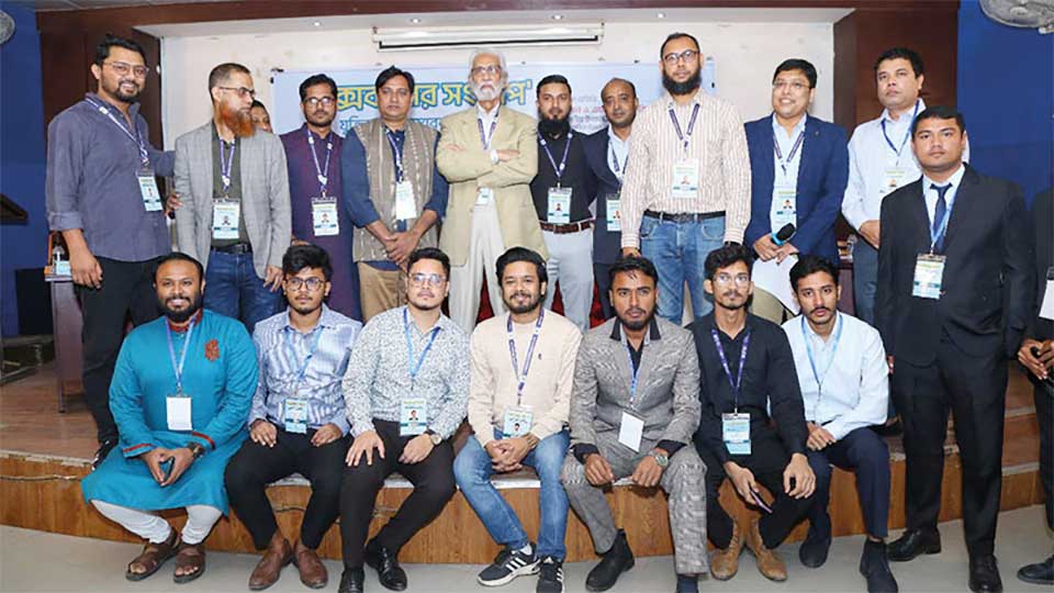 কক্সবাজারের পর্যটন শিল্পে বিশাল সম্ভাবনা রয়েছে - পর্যটন উপদেষ্টা