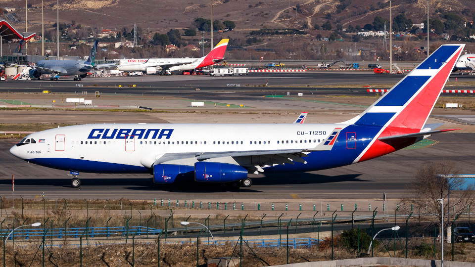 Cuba bars international airlines from refueling amid deepening fuel crisis