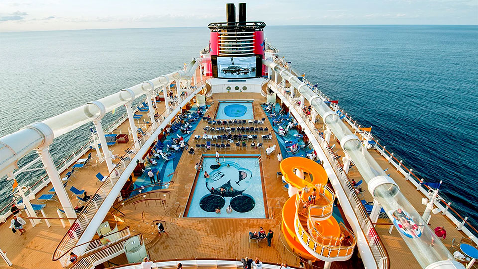 Disney unveils new cruise, park projects