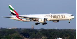 Emirates hunts applications for first officers