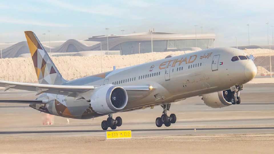 Etihad flight from Chicago diverted to Vienna  Etihad flight from Chicago diverted to Vienna
