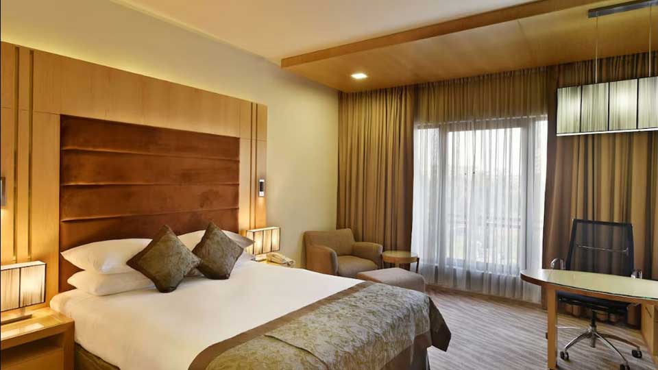 Festive holiday staycation at Radisson Blu Dhaka
