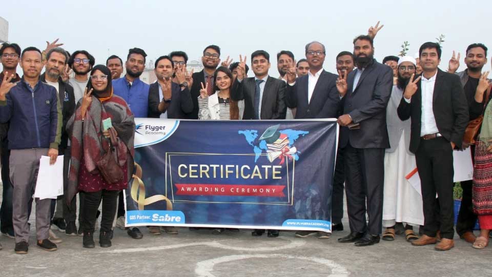 Flyger Aviation Academy holds certificate awarding ceremony for trainees