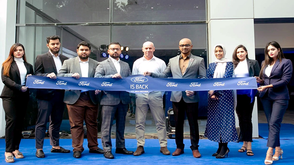 Next-Gen Ford Everest makes debut in Bangladesh