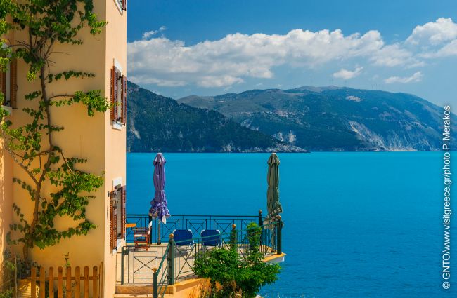 Grece makes vibrant ATM return