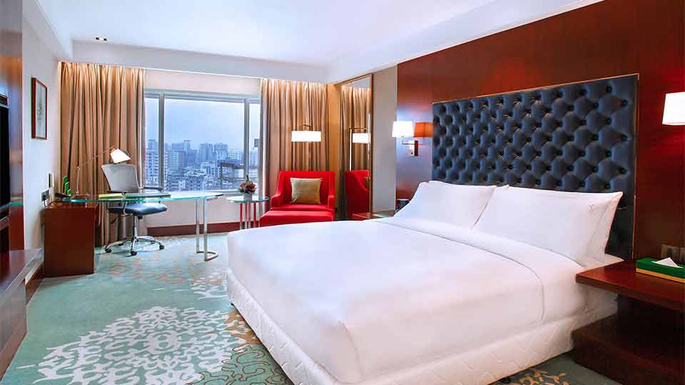 Holiday Inn Dhaka offers attractive staycation package