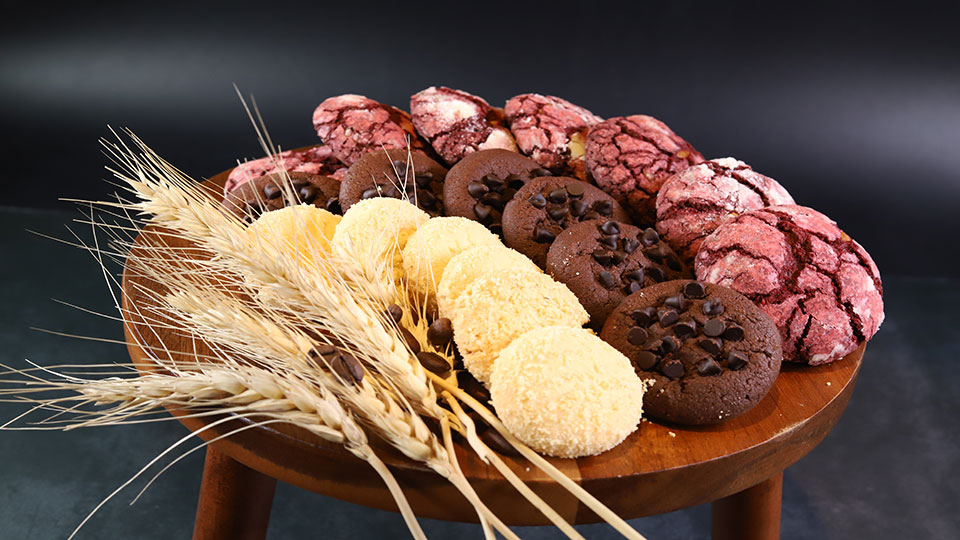 Enjoy delectable bakery delights at Holiday Inn Dhaka City Centre