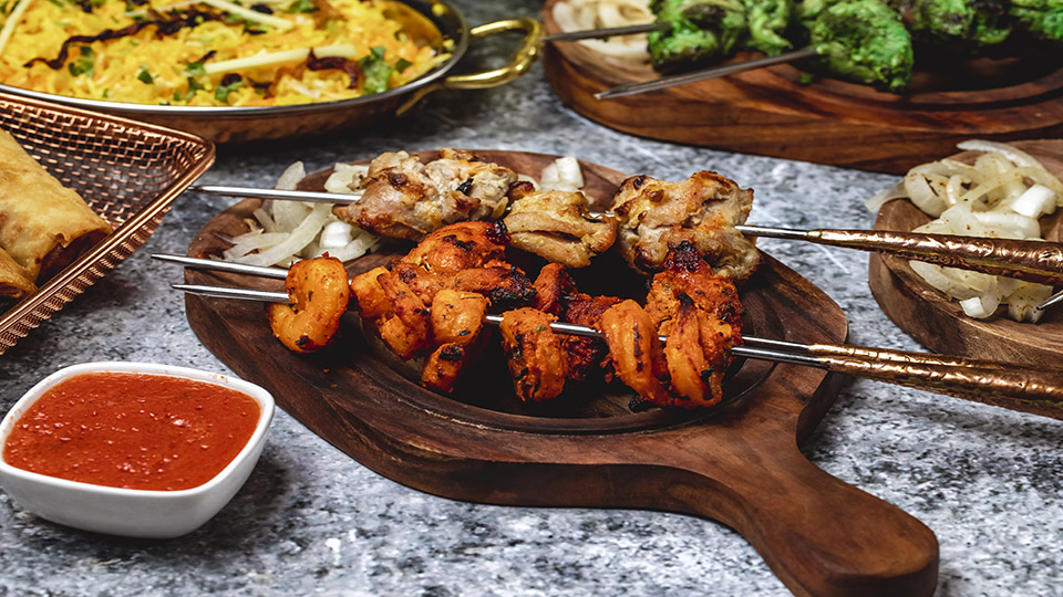 Holiday Inn Dhaka City Centre presents weekend themed buffet dinner