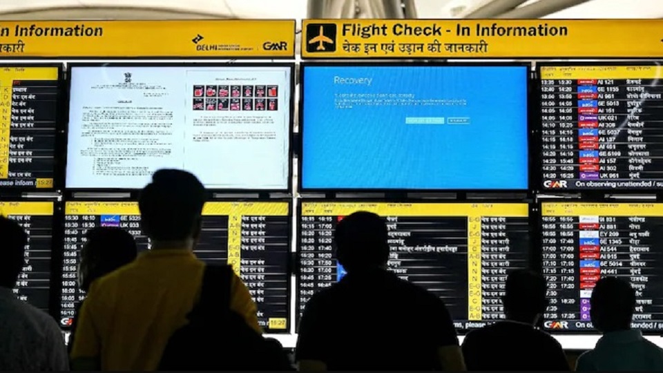 Network glitch disrupts flights across India