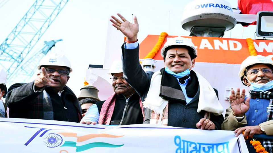 India launches cargo vessel on Bihar-Assam route through BD’s Jamuna  