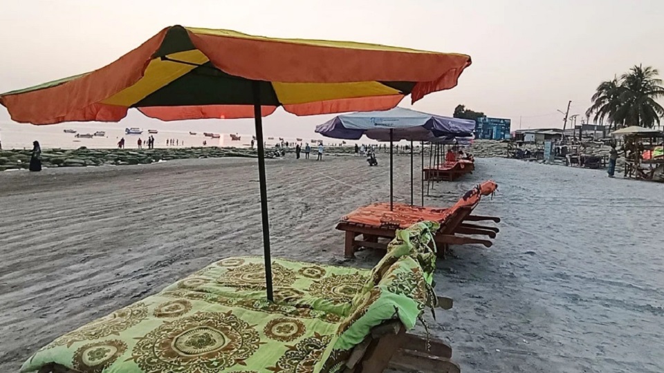 রমজান শুরু হতেই ফাঁকা সাগরকন্যা - হতাশ ব্যবসায়ীরা