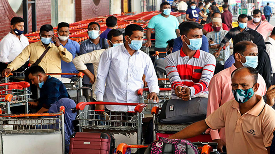 Labour export sees 226pc growth in January-April 2022