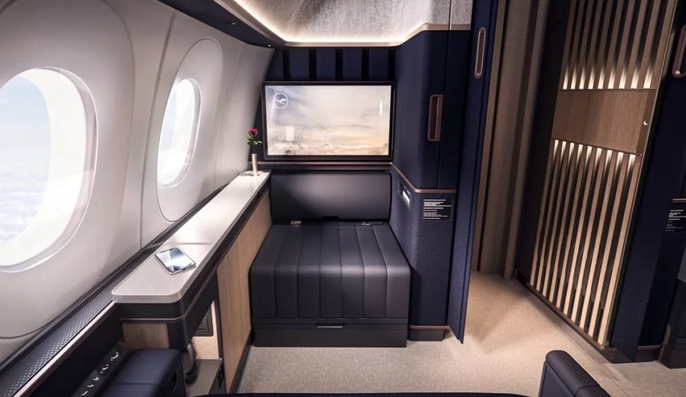 Lufthansa introduces new first class suites