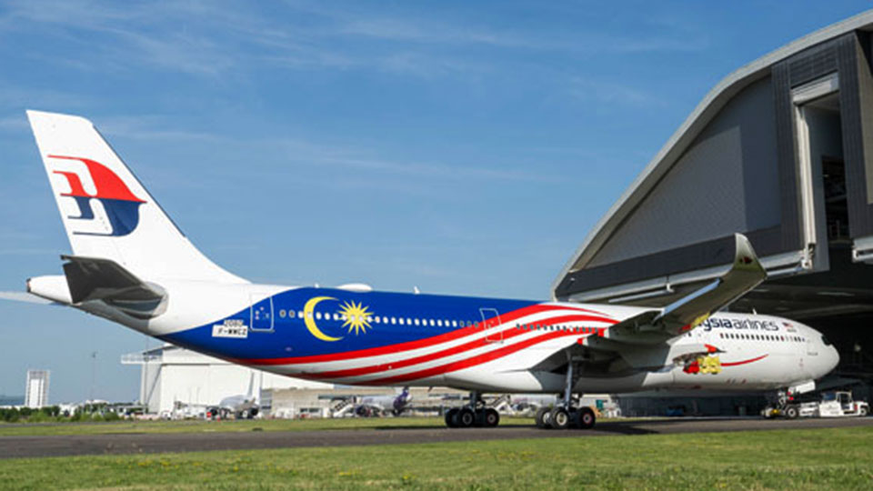Malaysia Airlines’ first A330neo rolls out of paint shop