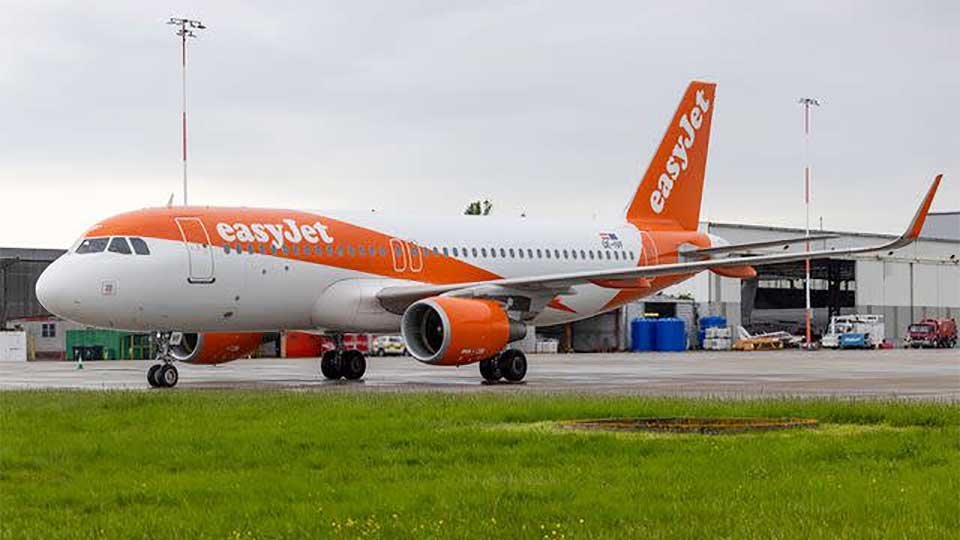 Medical emergency forces easyJet landing