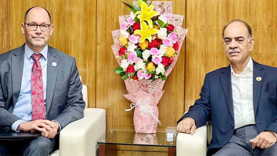 বিমানমন্ত্রীর সঙ্গে যুক্তরাষ্ট্রের রাষ্ট্রদূতের বৈঠক, বোয়িং নিয়ে আলোচনা