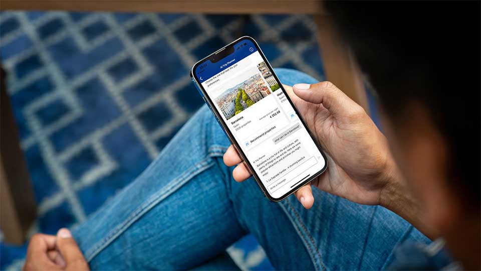 More travelers turning to AI to plan their holidays, ABTA survey finds
