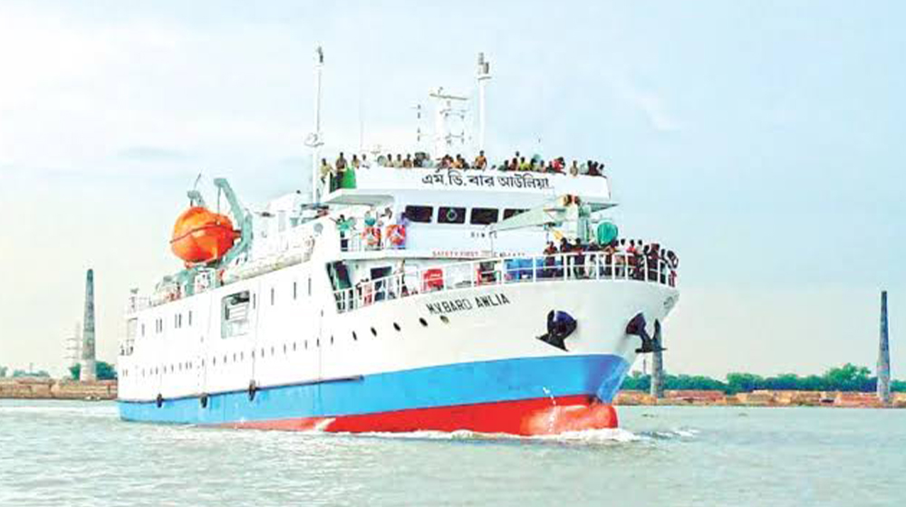 সেন্টমার্টিন  :  নিরাপদে ফিরল আটকে পড়া ৭০০ পর্যটক