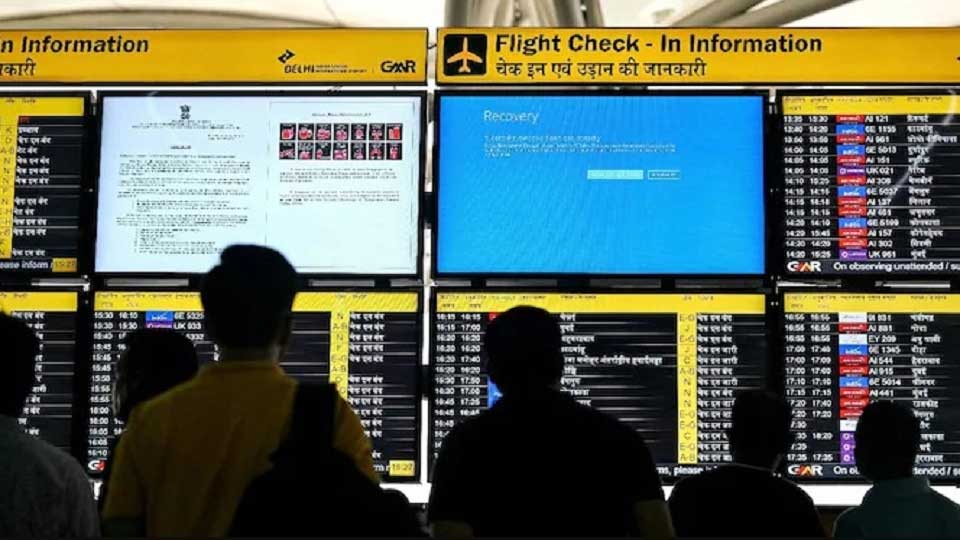 Network glitch disrupts flights across India