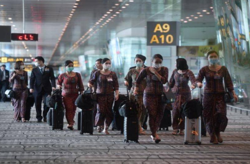 SIA offers cabin crew early retirement following cost minimisation efforts