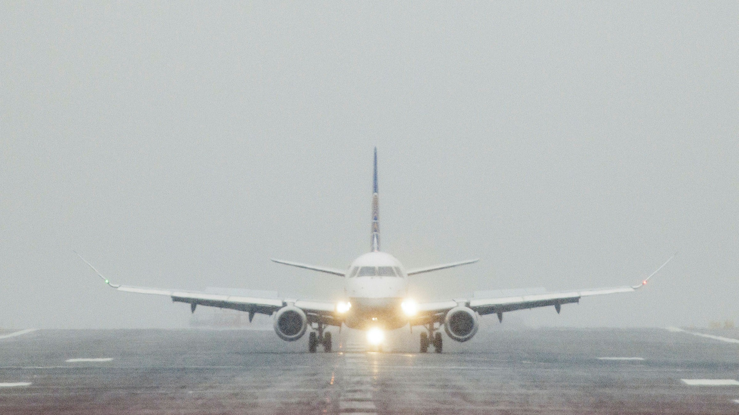 Airlines in India unleash deep discounts to dominate the sky