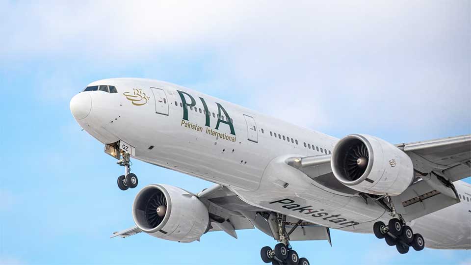 PIA resumes UK flights PIA resumes UK flights