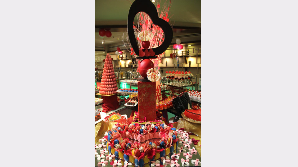 Enjoy romantic ‘Dawn of Love’ at Radisson Blu Dhaka